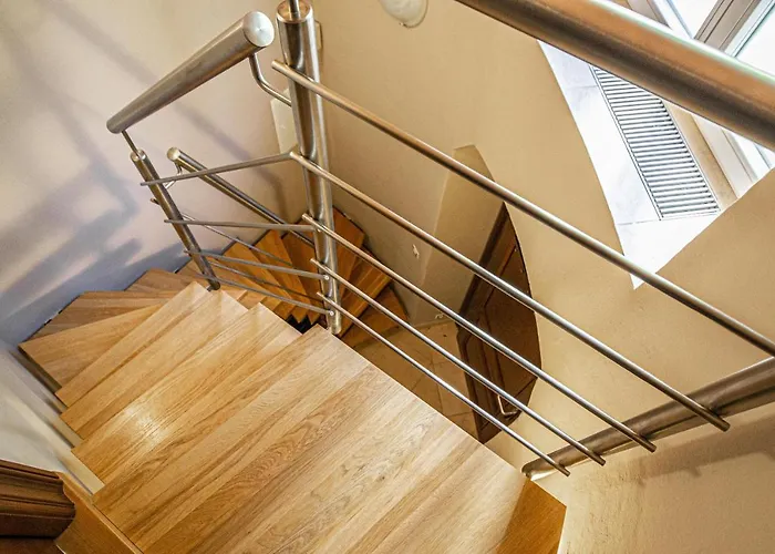 Modern And Spacious In Center Apartamento *