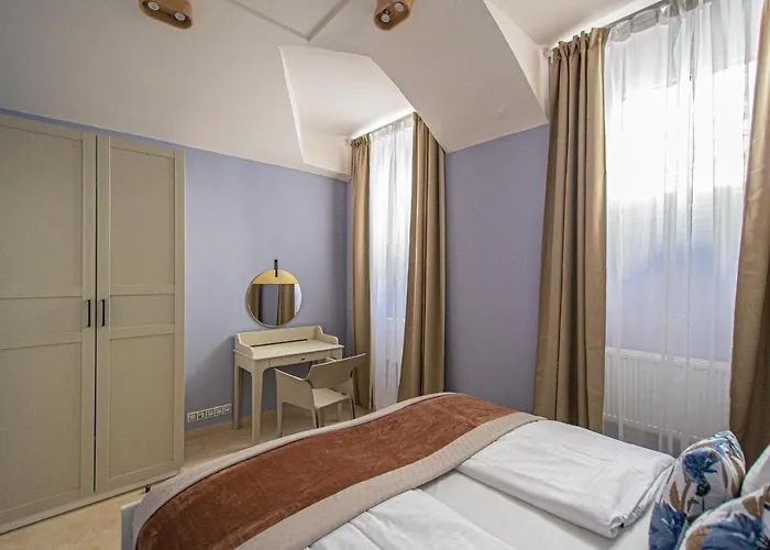 Modern And Spacious In Center * Praga