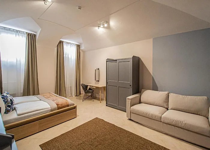 Modern And Spacious In Center Apartamento *