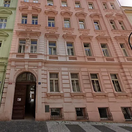 Modern And Spacious In Center * Prague